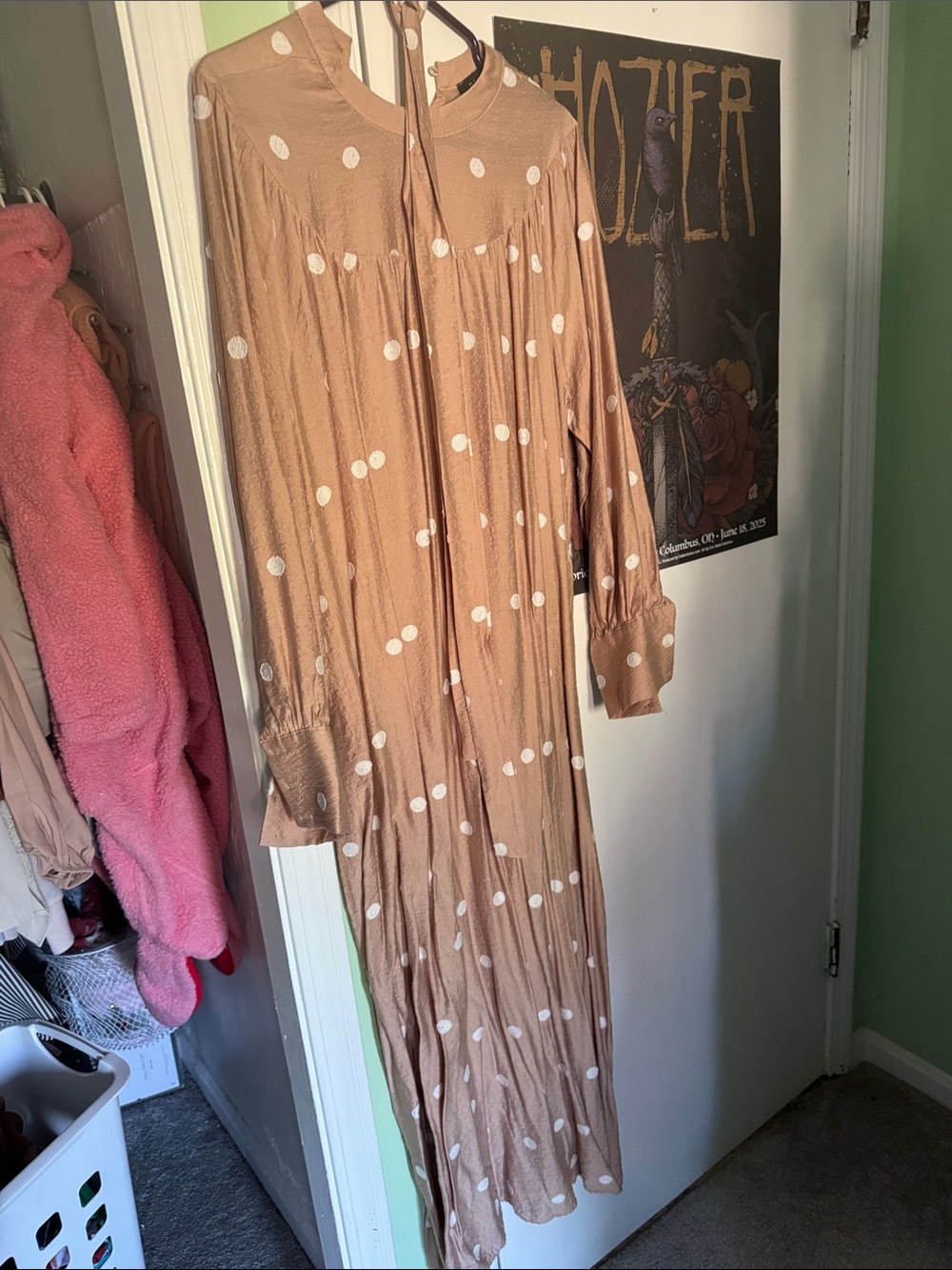 Refka - Long Polka Dot Maxi Dress in Beige with White Dots - From Modanisa
